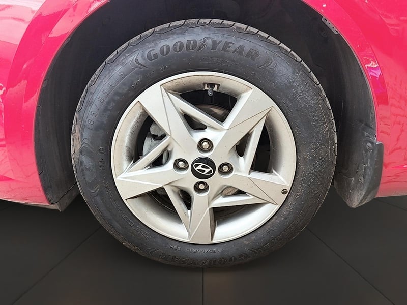 Hyundai ACCENT BN7I 1.5 MT PLUS 2025 - Imagen 6 de 12