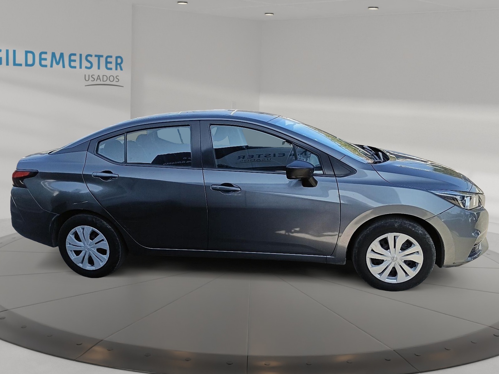 NISSAN VERSA 2023 - Imagen 6 de 12