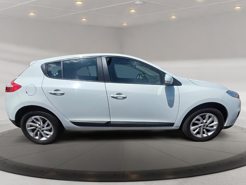 Renault MEGANE3 2014 - Imagen 8 de 12