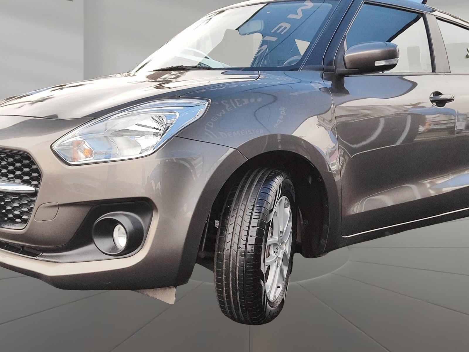 SUZUKI SWIFT 2025 - Imagen 7 de 12