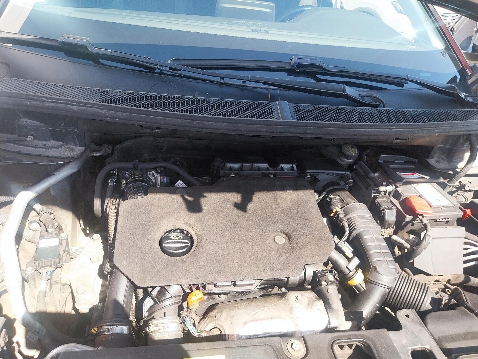 Peugeot 3008 2020 - Imagen 8 de 12