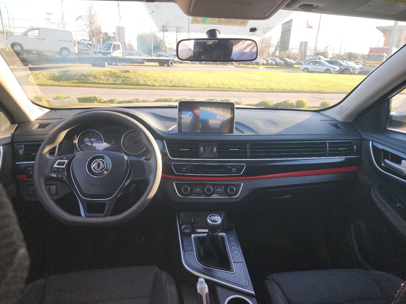 Dongfeng JOYEAR SX5 2022 - Imagen 7 de 11