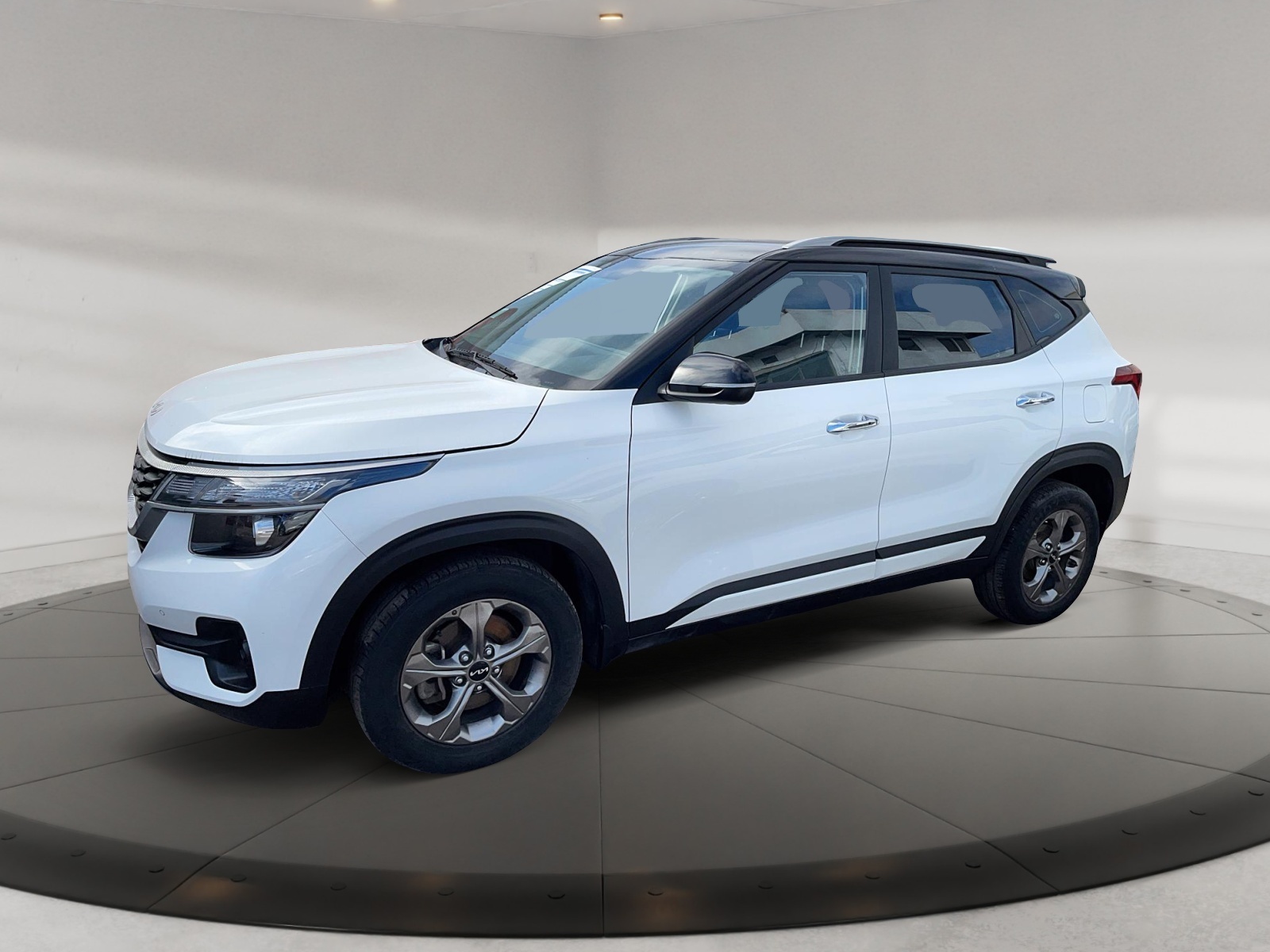 KIA SELTOS 2022 - Foto 5 de 12