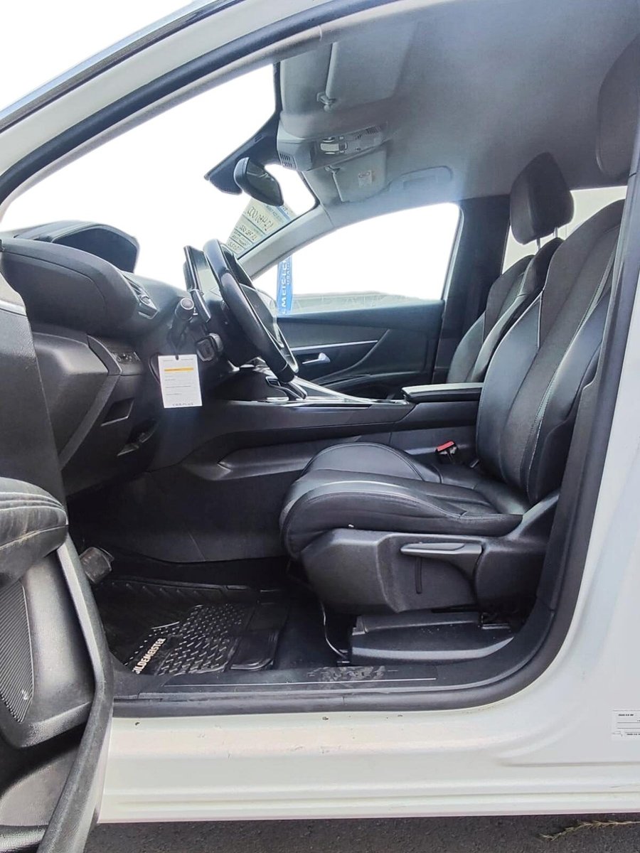 PEUGEOT 5008 2022 - Imagen 11 de 12