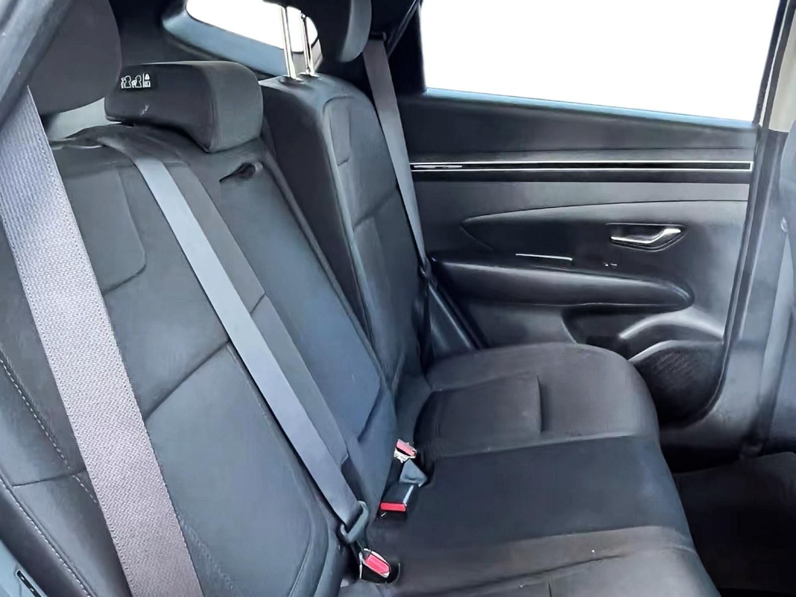 Hyundai TUCSON 2022 - Foto 5 de 10