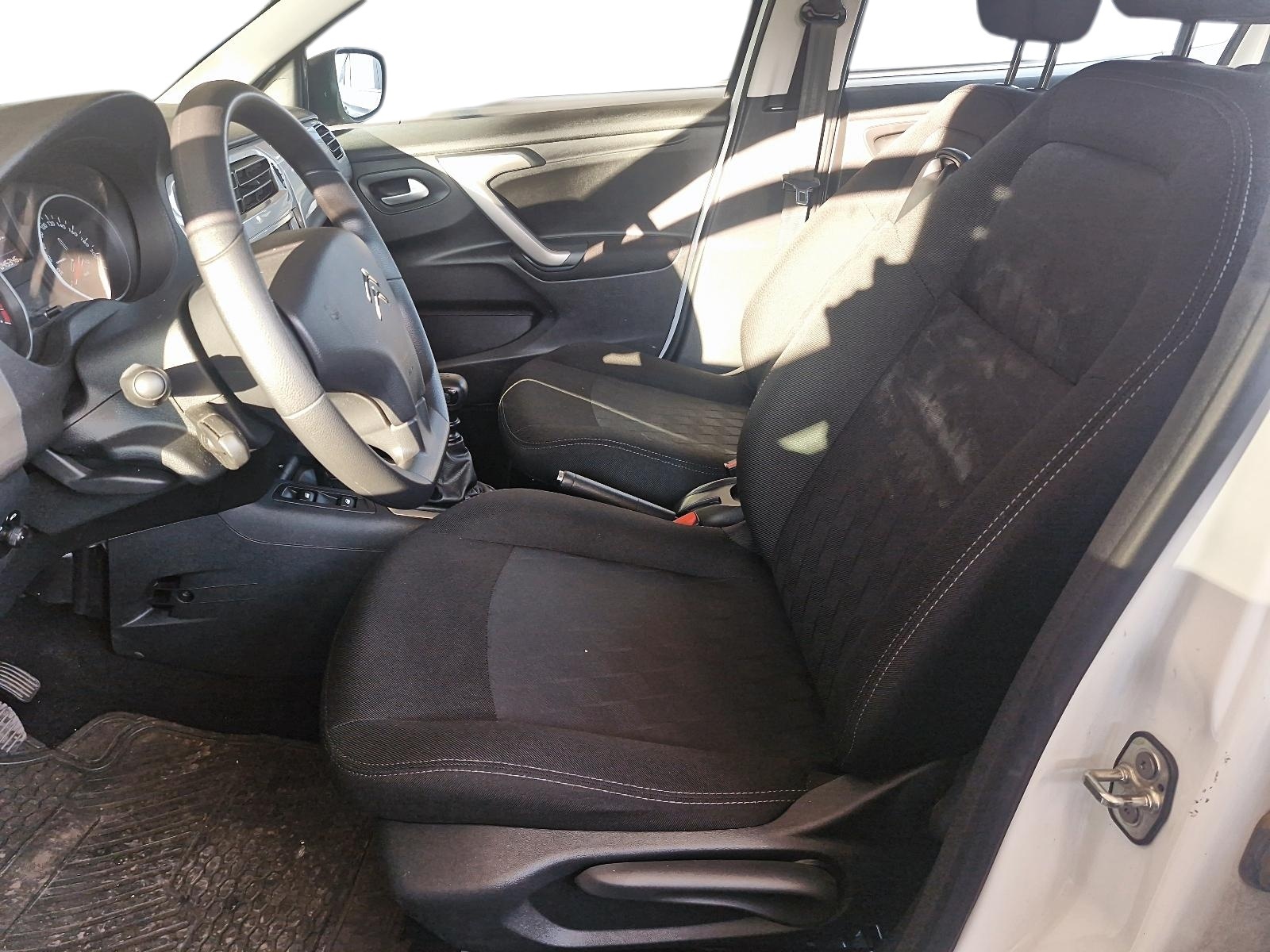 Citroën C-ELYSEE 2023 - Imagen 8 de 11