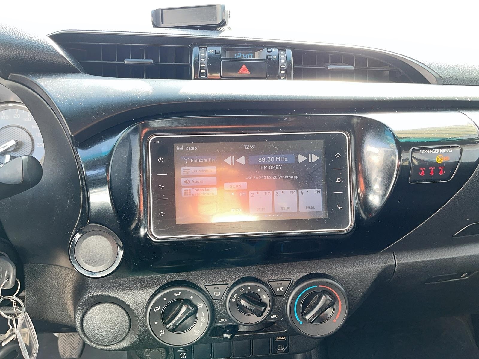 TOYOTA HILUX 2022 - Imagen 11 de 12