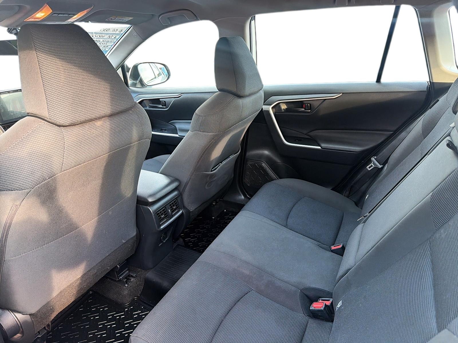 Toyota RAV4 2022 - Imagen 7 de 11