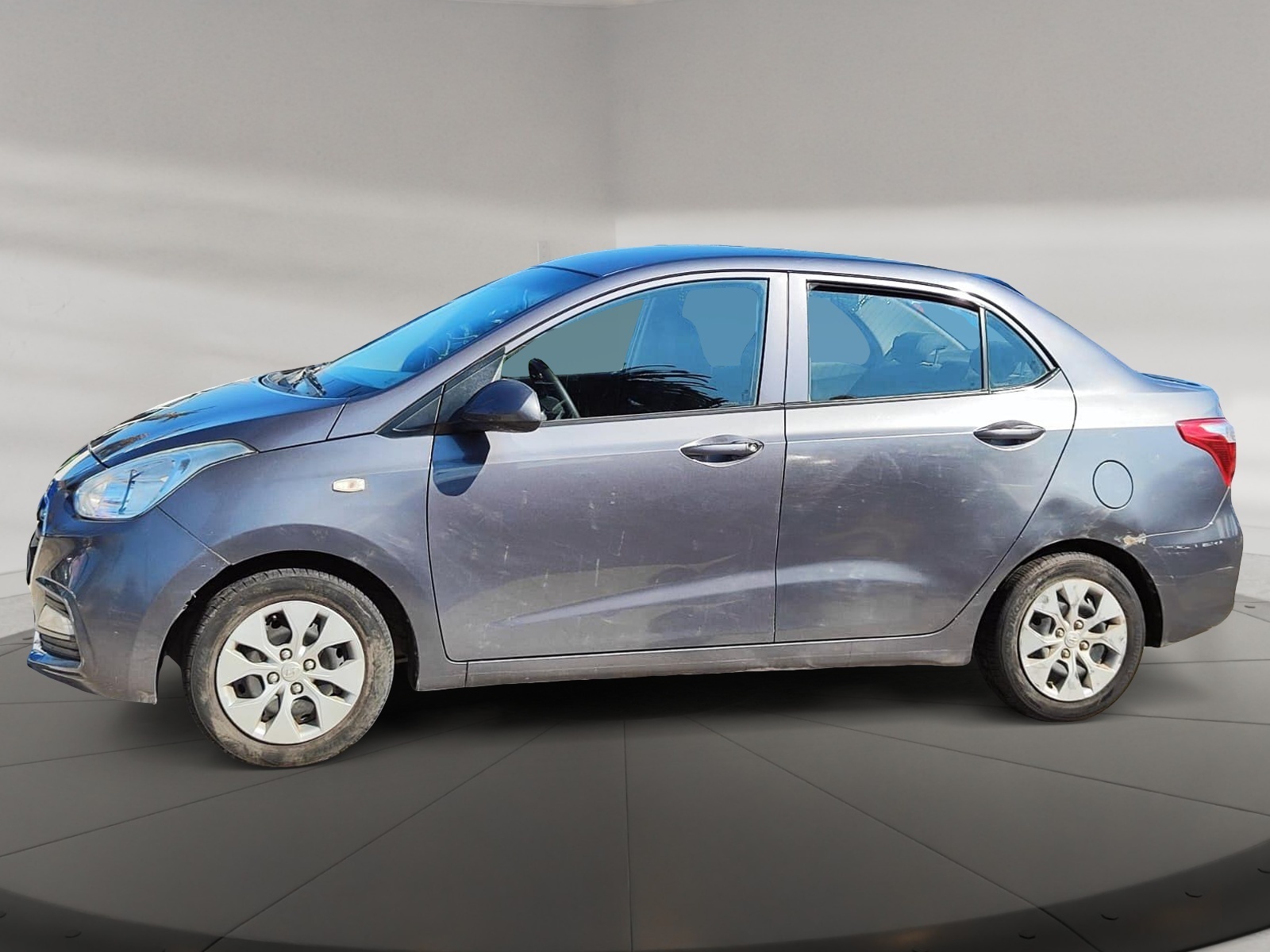 Hyundai GRAND I-10 2018 - Foto 2 de 12
