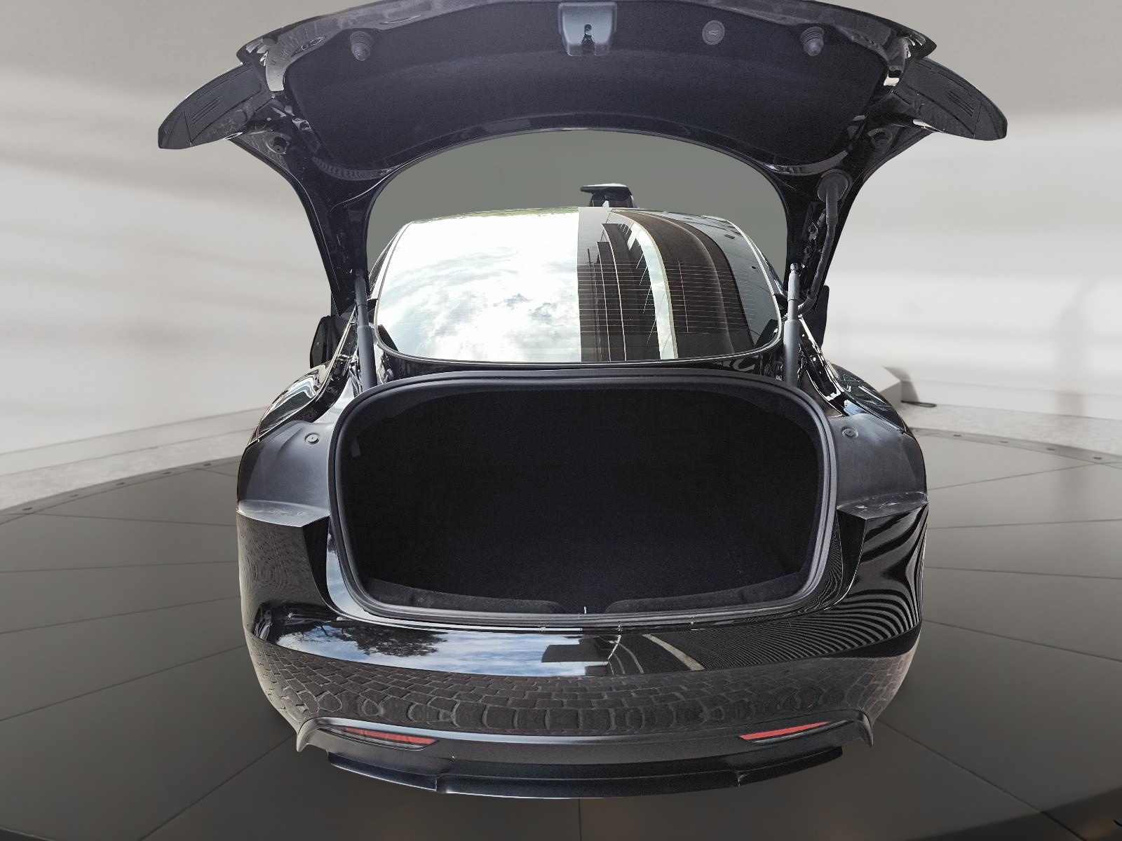 TESLA TES 2025 - Imagen 8 de 12