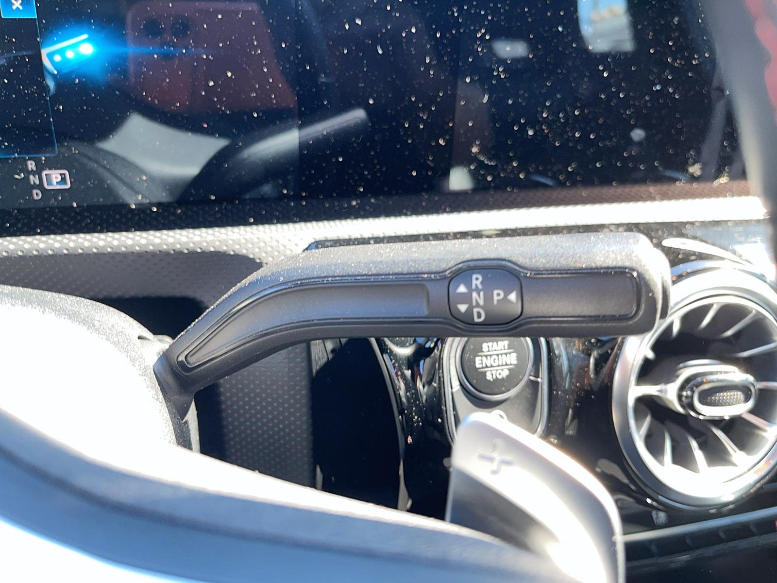 Mercedes-Benz 250 2022 - Imagen 10 de 12