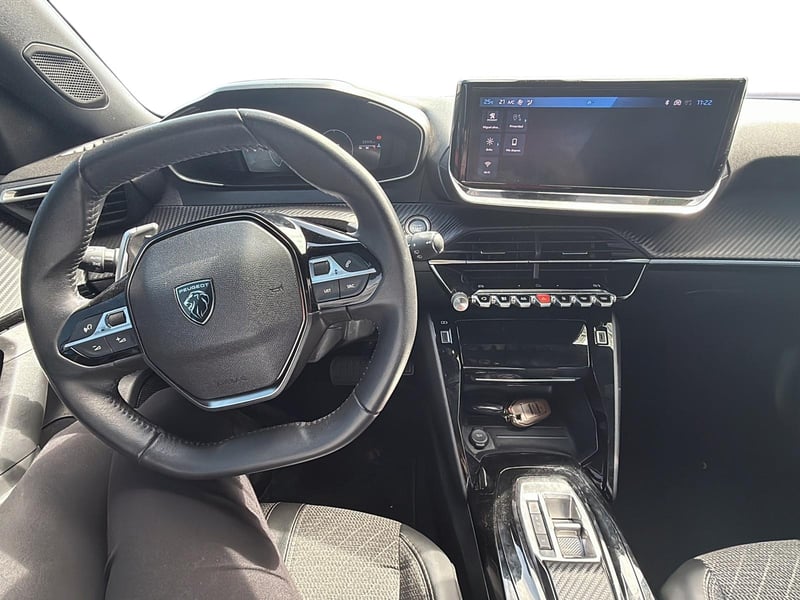 Peugeot 2008 P2 2024 - Imagen 7 de 12