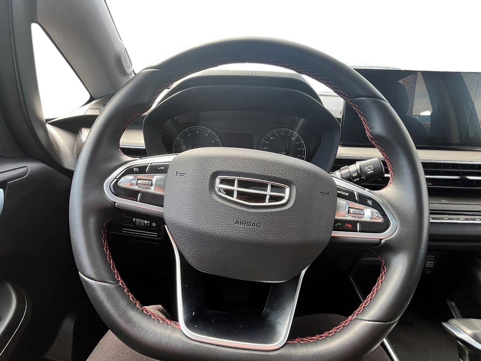 Geely GEELY 2025 - Imagen 9 de 12