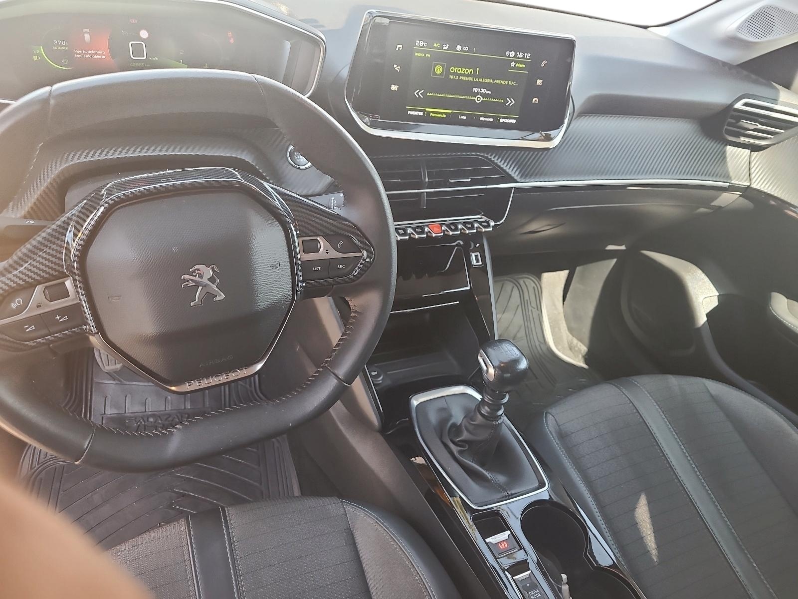 Peugeot 208 2022 - Imagen 7 de 12