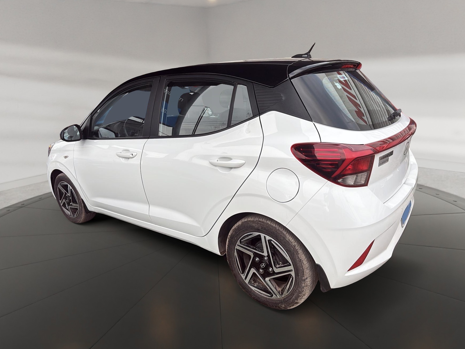 Hyundai GRAND I-10 2024 - Foto 4 de 12
