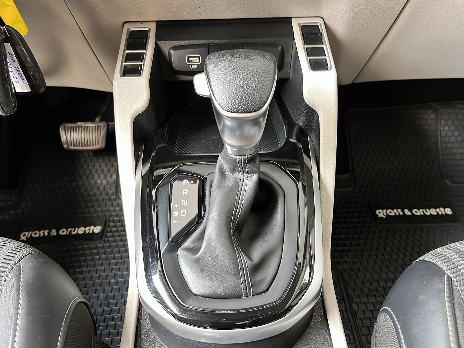 KIA CARENS 2023 - Imagen 10 de 12
