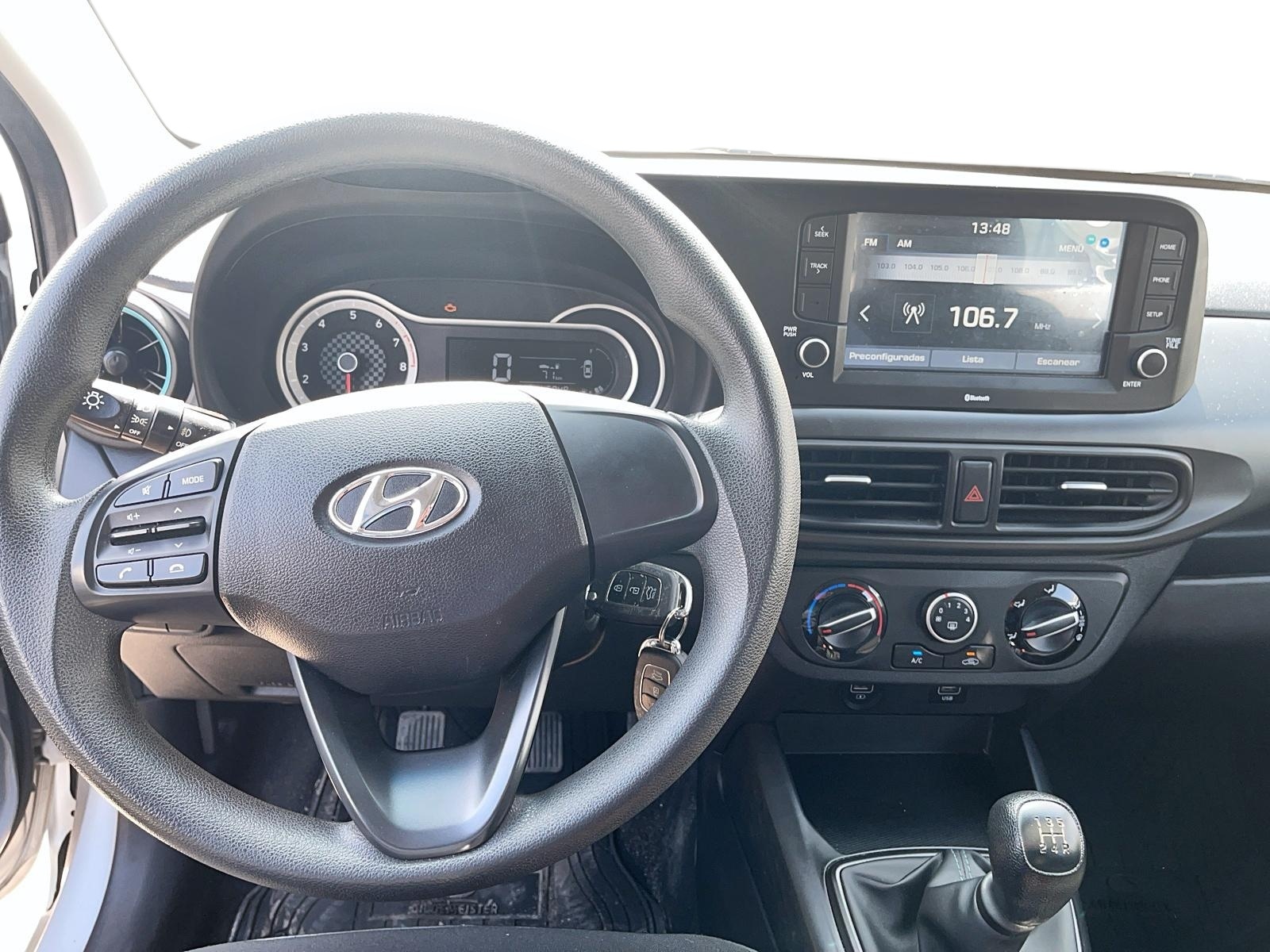 Hyundai GRAND I-10 2022 - Imagen 9 de 12