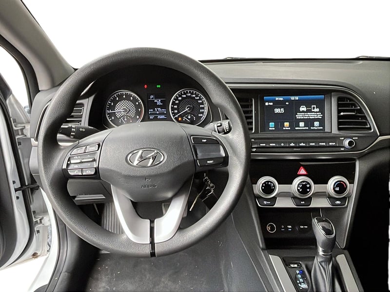 Hyundai ELANTRA 2021 - Imagen 8 de 12