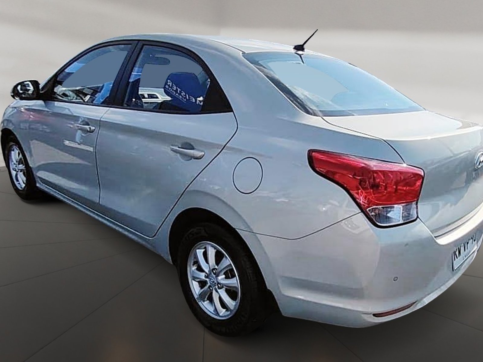 Hyundai VERNA 2022 - Foto 5 de 12