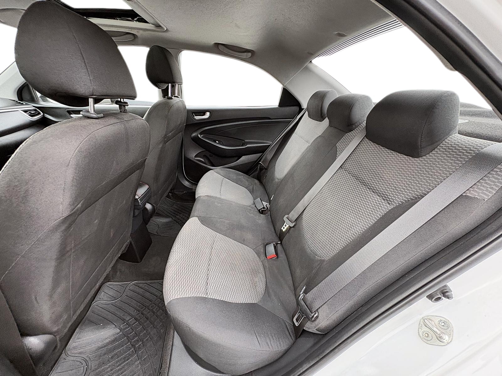 Hyundai VERNA 2022 - Imagen 8 de 8