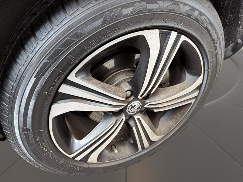 MG ZX 2023 - Imagen 6 de 11