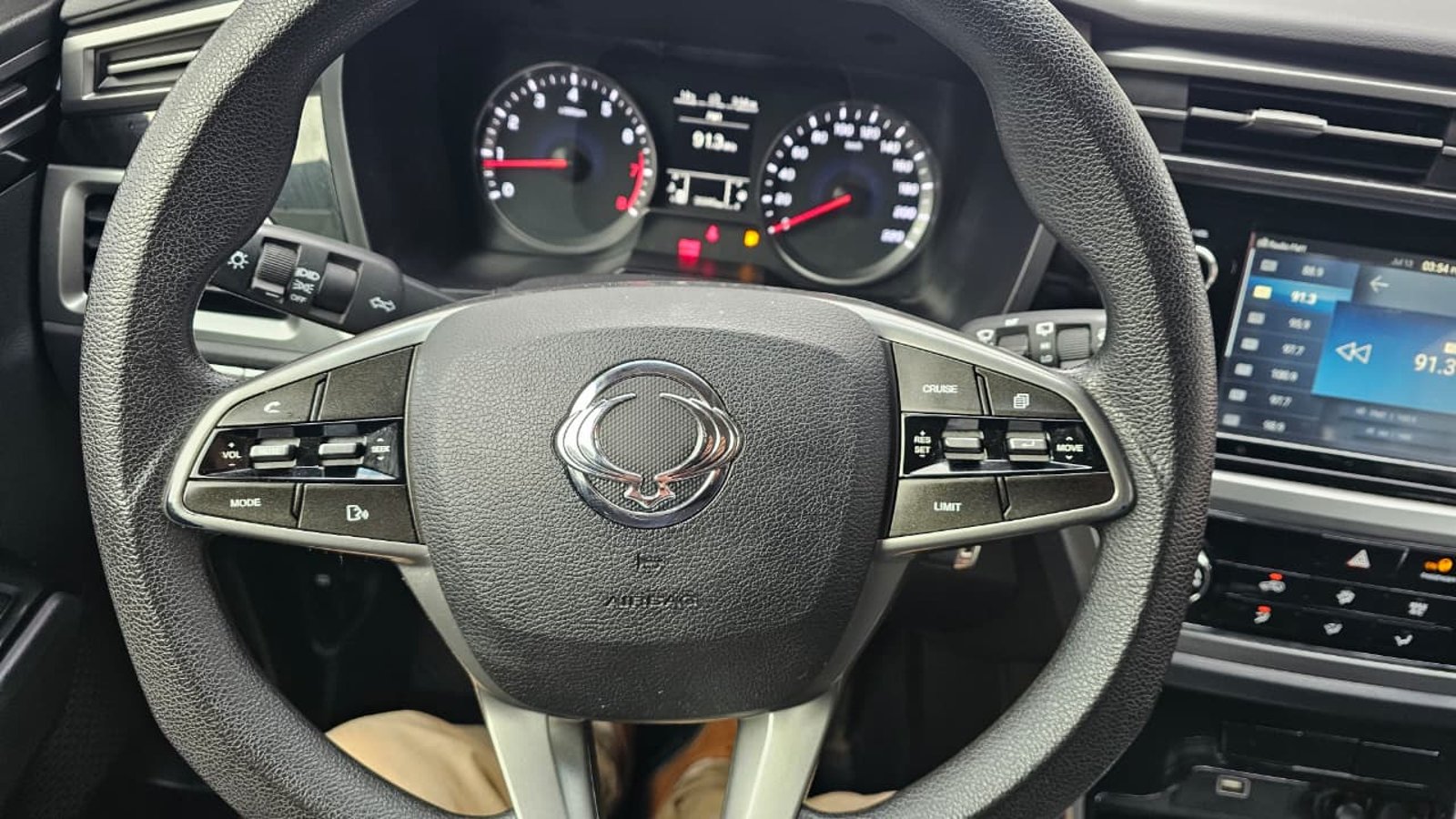 SsangYong KORANDO 2023 - Imagen 9 de 12
