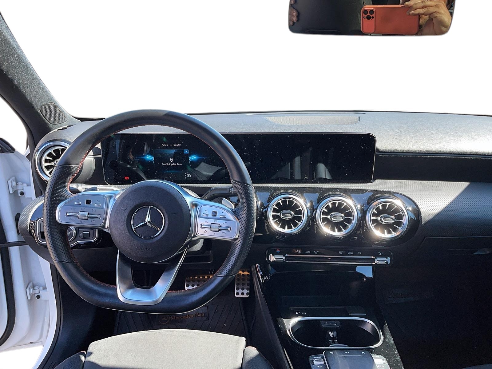 Mercedes-Benz 250 2022 - Imagen 11 de 12