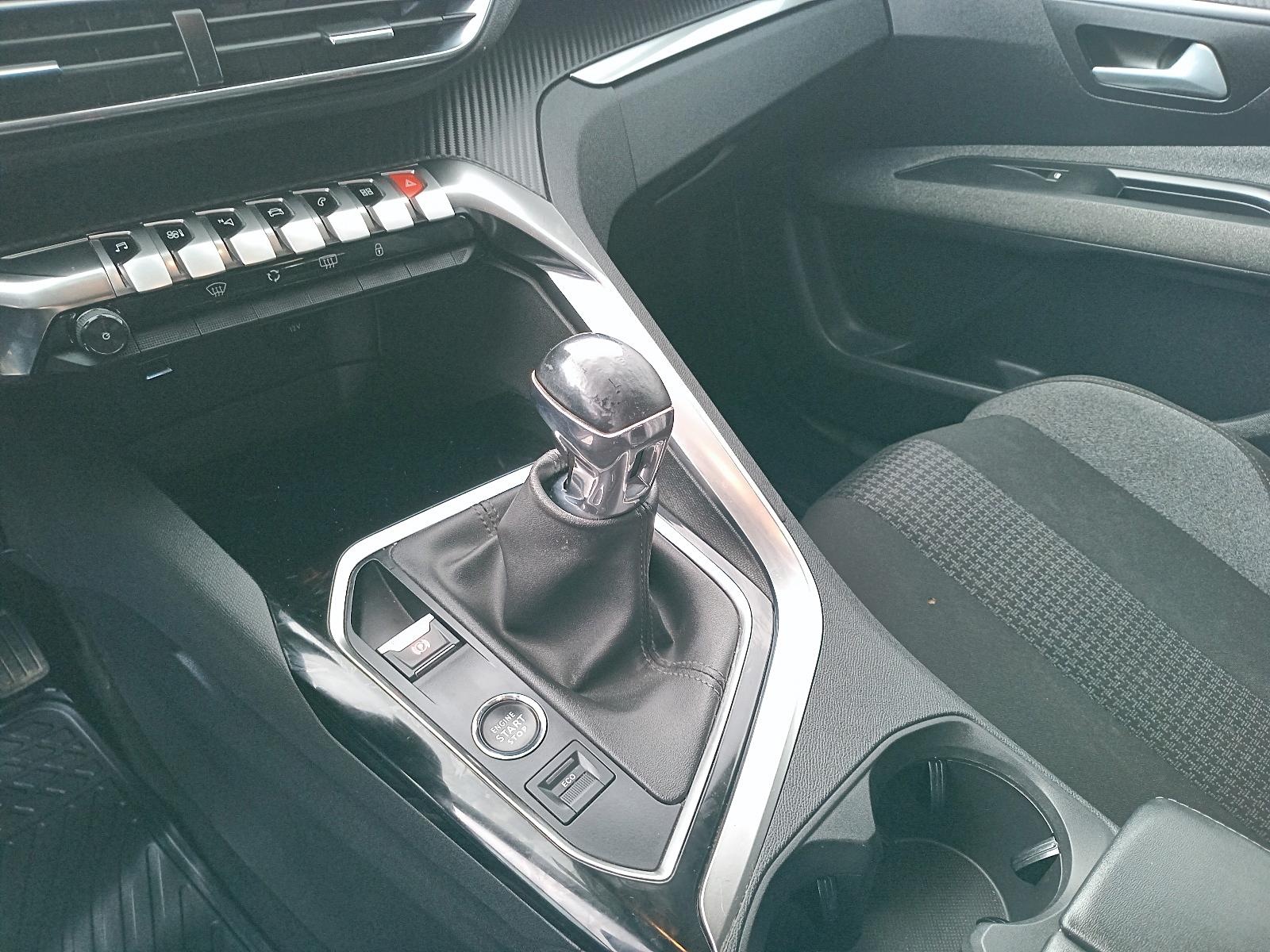 Peugeot 3008 2021 - Imagen 11 de 12
