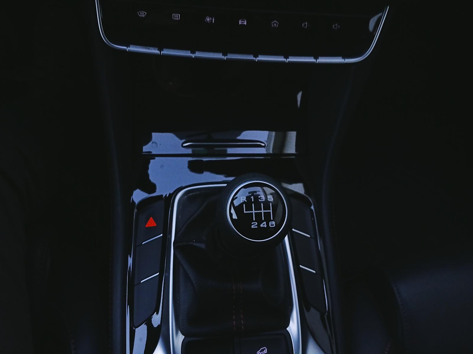 MG HS 2023 - Imagen 12 de 12