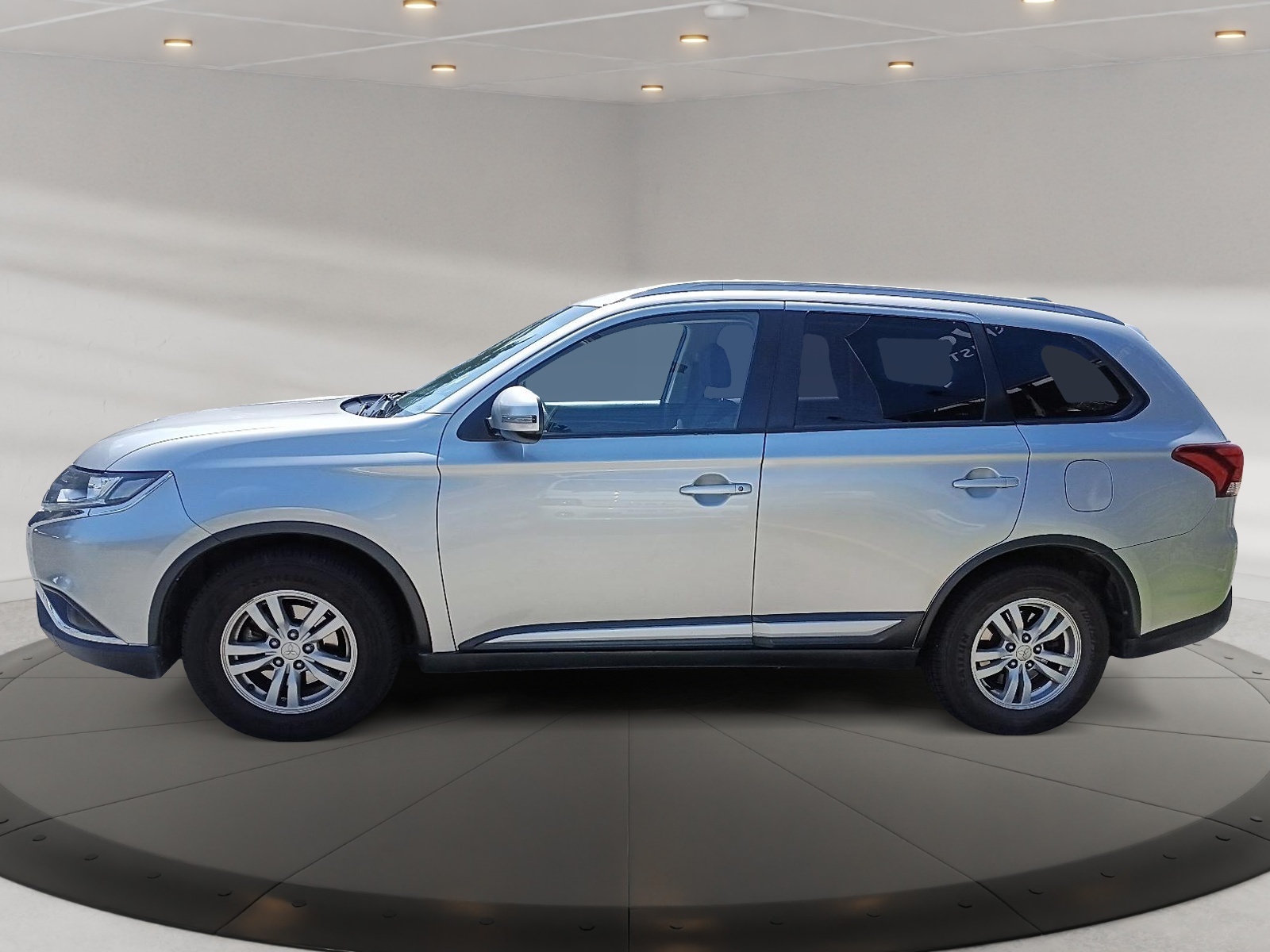 Mitsubishi Outlander 2019
