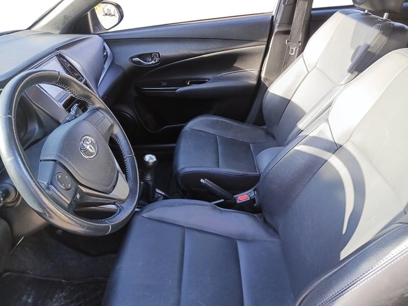 Toyota TOYOTA 2023 - Imagen 10 de 12
