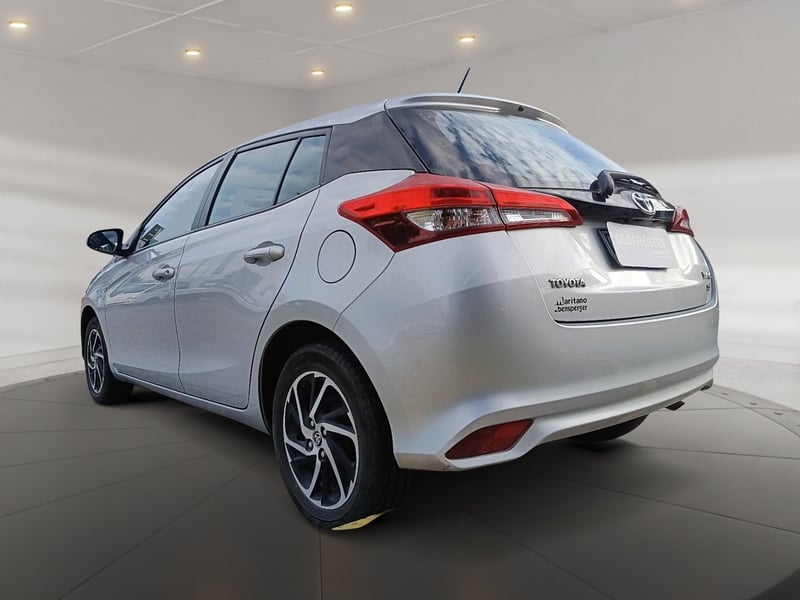 Toyota YARIS 2022 - Imagen 4 de 12