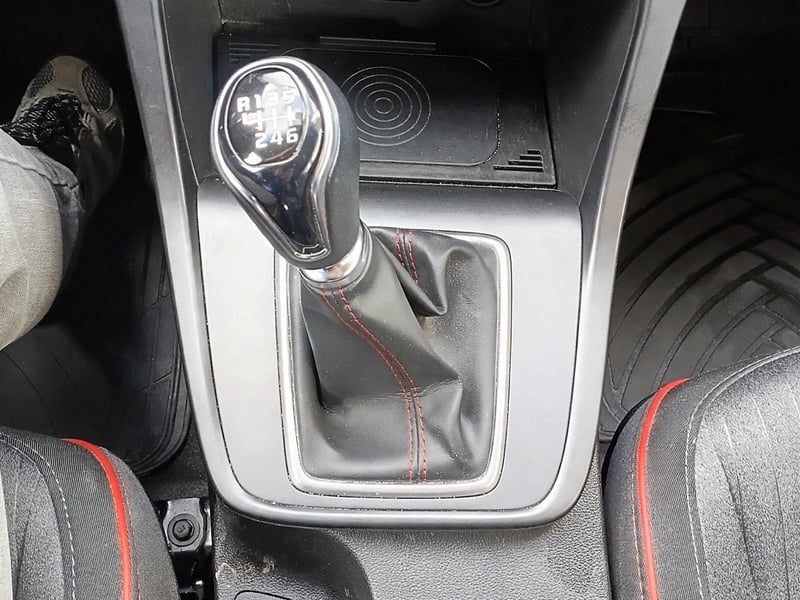 Hyundai CRETA 2023 - Imagen 8 de 9