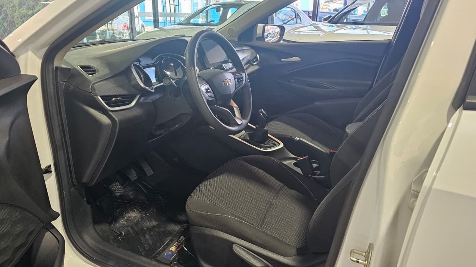 CHEVROLET ONIX 2023 - Imagen 12 de 12