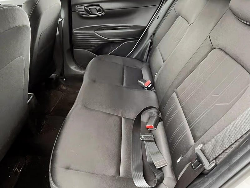Hyundai I-20 2023 - Imagen 7 de 12