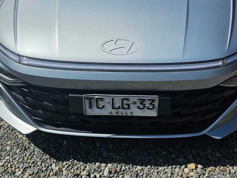 Hyundai ACCENT BN7I 1.5 MT DESIGN 2024 - Imagen 6 de 10