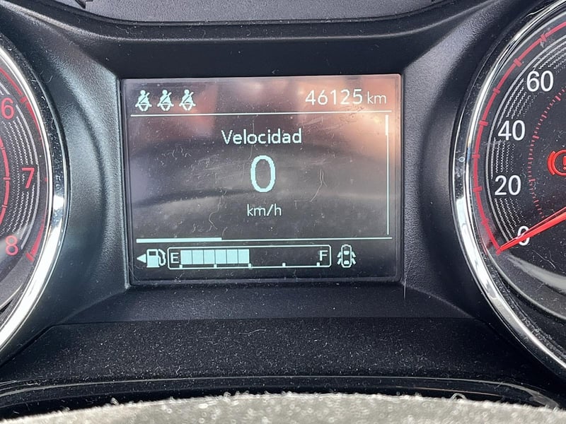 Chevrolet ONIX TURBO 2023 - Imagen 12 de 12