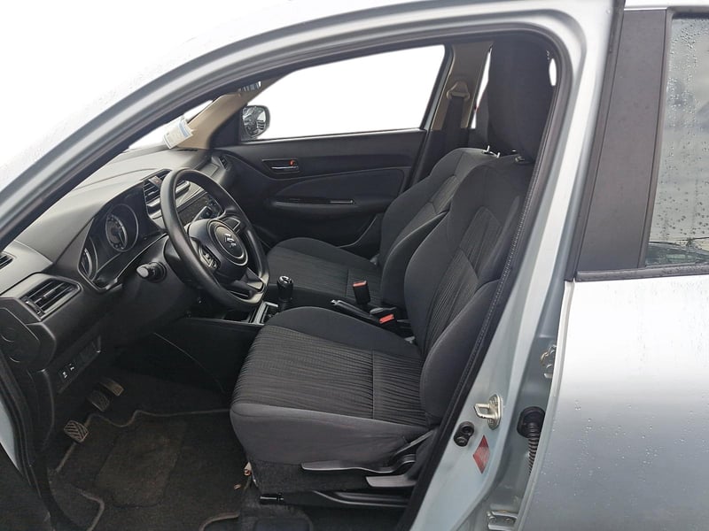 Suzuki SUZUKI 2024 - Imagen 8 de 11