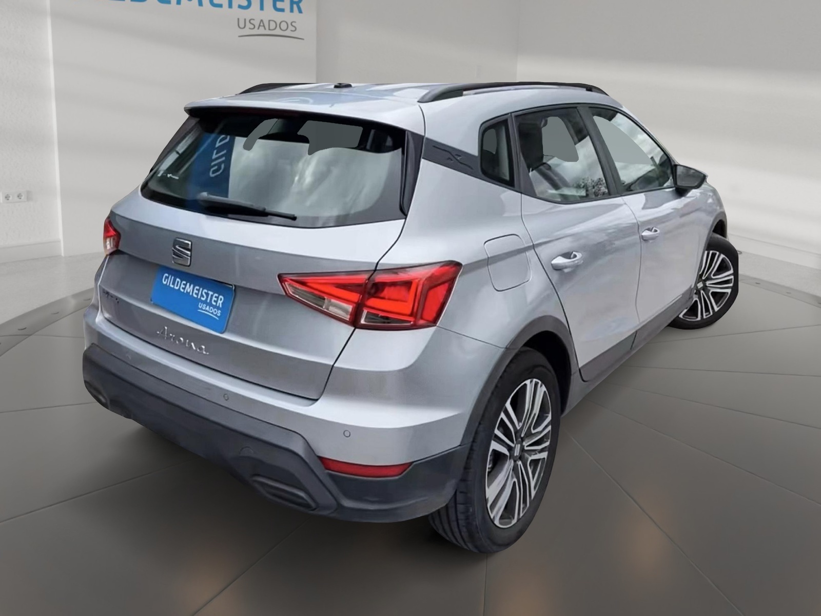 SEAT ARONA 2023 - Foto 4 de 10
