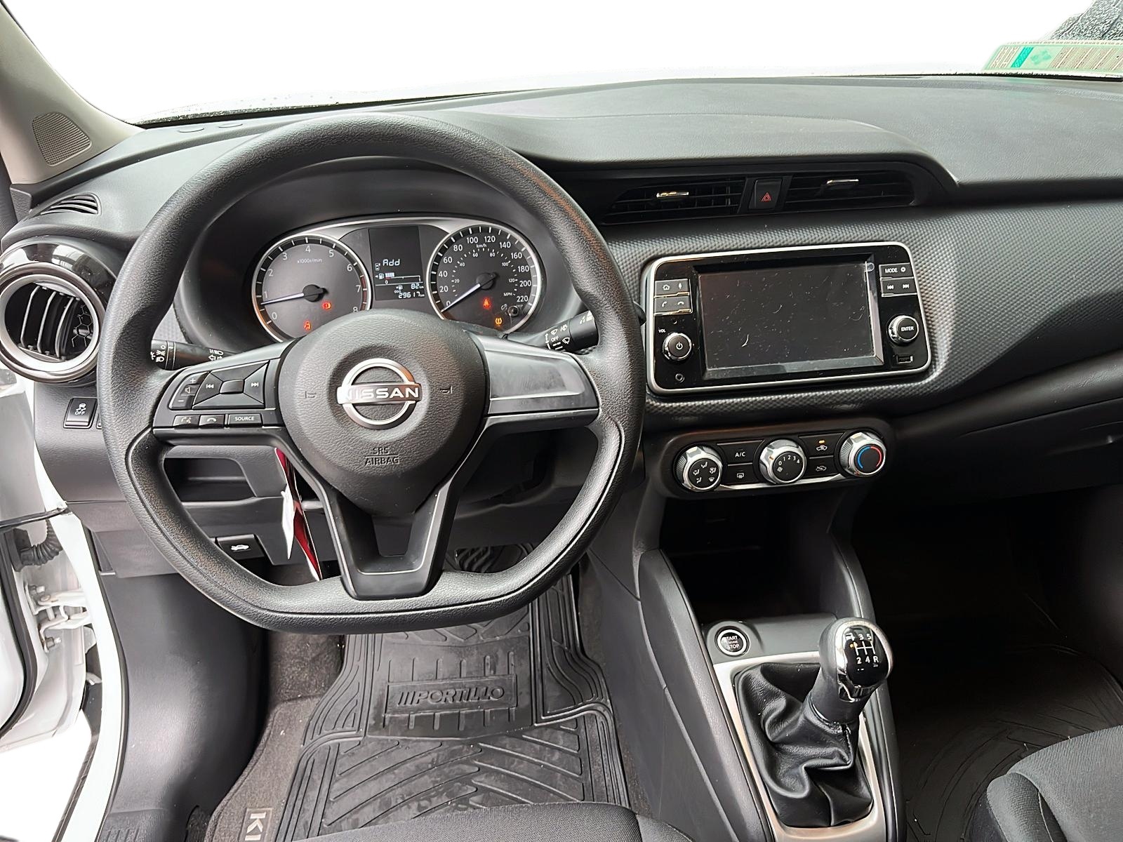 Nissan KICKS 2023 - Imagen 10 de 12