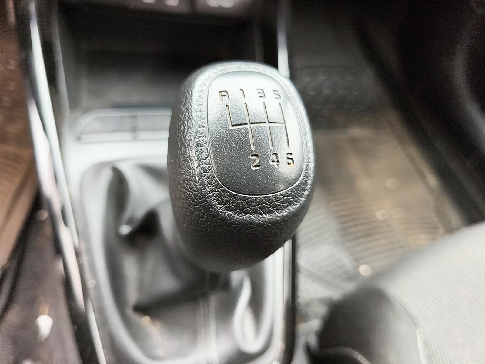 Kia RIO 2019 - Imagen 8 de 11