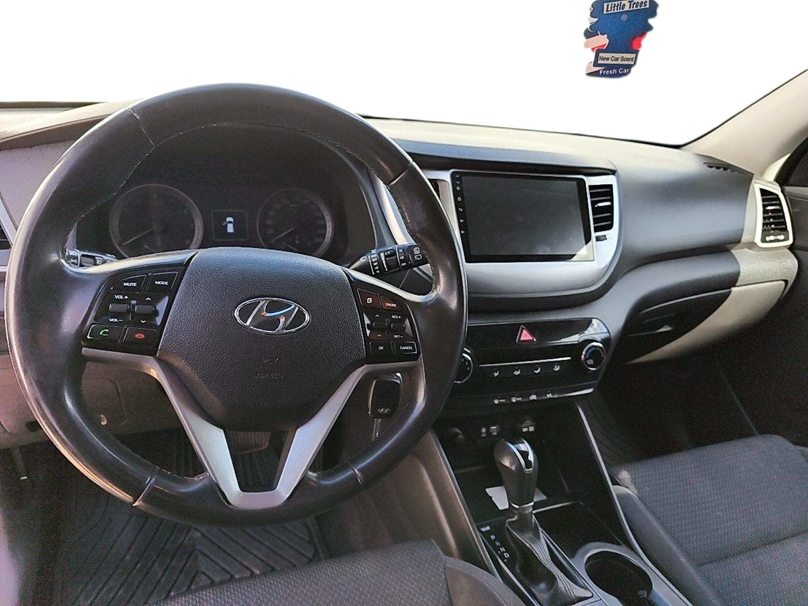 Hyundai TUCSON 2017 - Imagen 8 de 12
