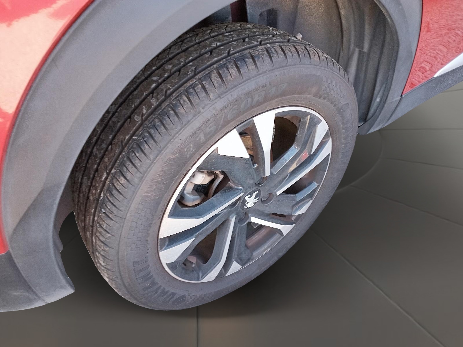 PEUGEOT 2008 2023 - Imagen 6 de 12