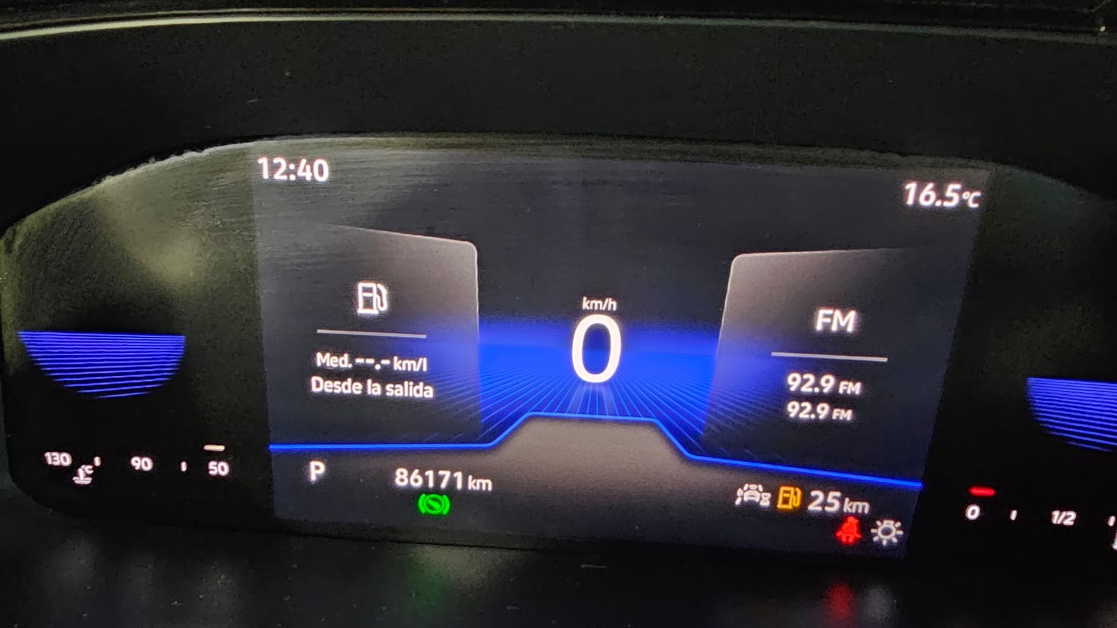 VOLKSWAGEN TAOS 2023 - Imagen 7 de 12