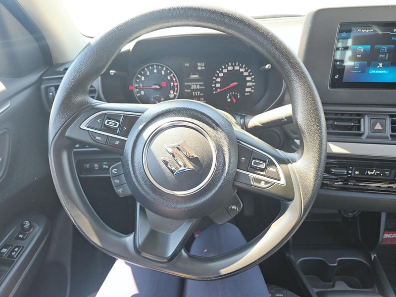 Suzuki SUZUKI 2025 - Imagen 11 de 12