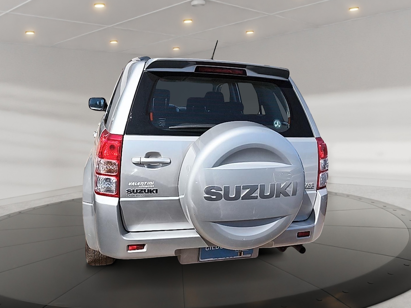 Suzuki GRAND NOMADE 2018 - Foto 2 de 12