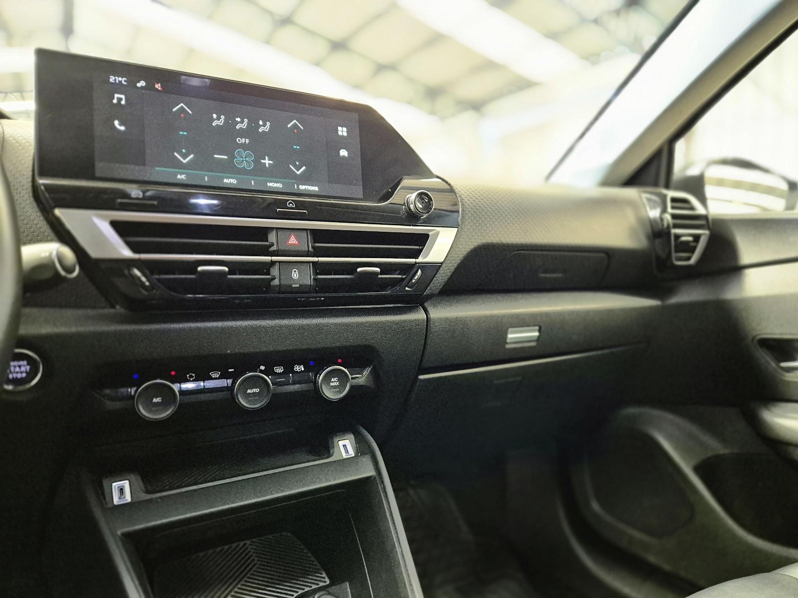CITROEN C4 2023 - Imagen 9 de 12
