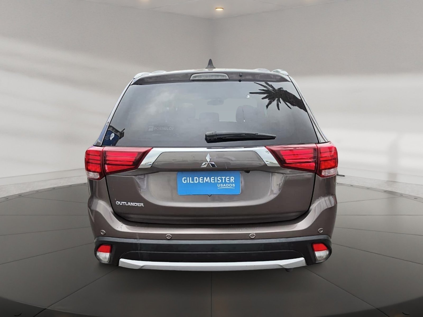 Mitsubishi OUTLANDER 2017 - Foto 2 de 12