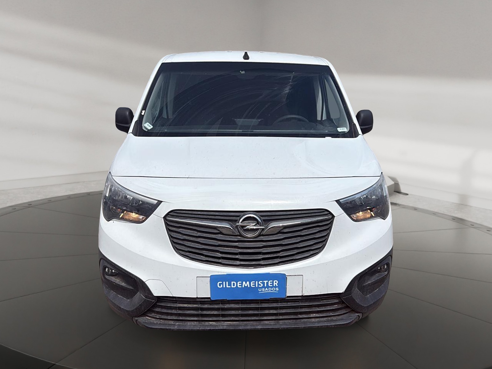 Opel COMBO 2024 - Foto 2 de 11