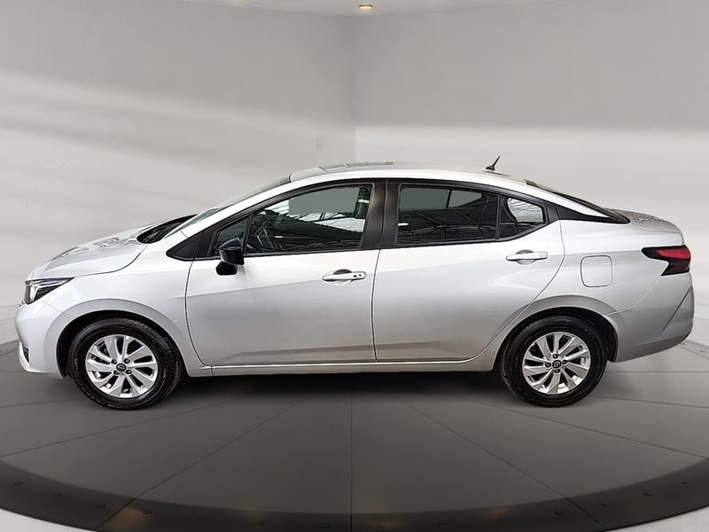 Nissan VERSA 2025 - Imagen 4 de 12